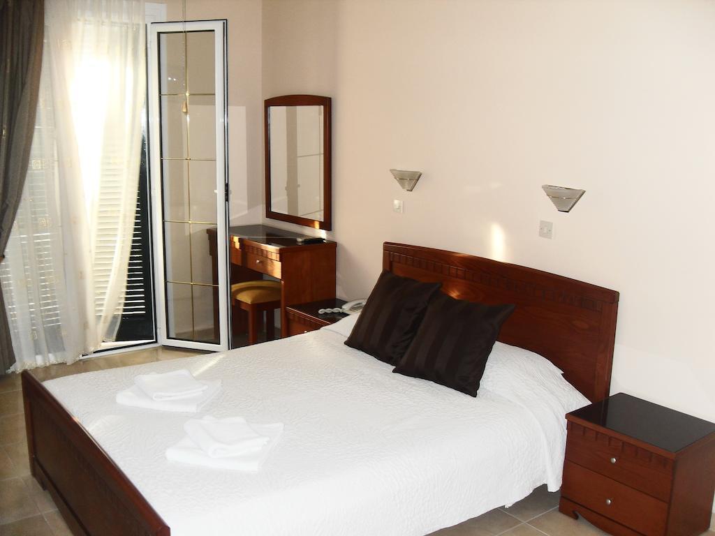 Hotel Pavlos - Studios Tolo Room photo